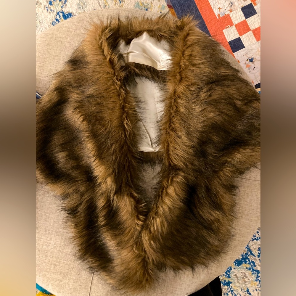 Fur shawl